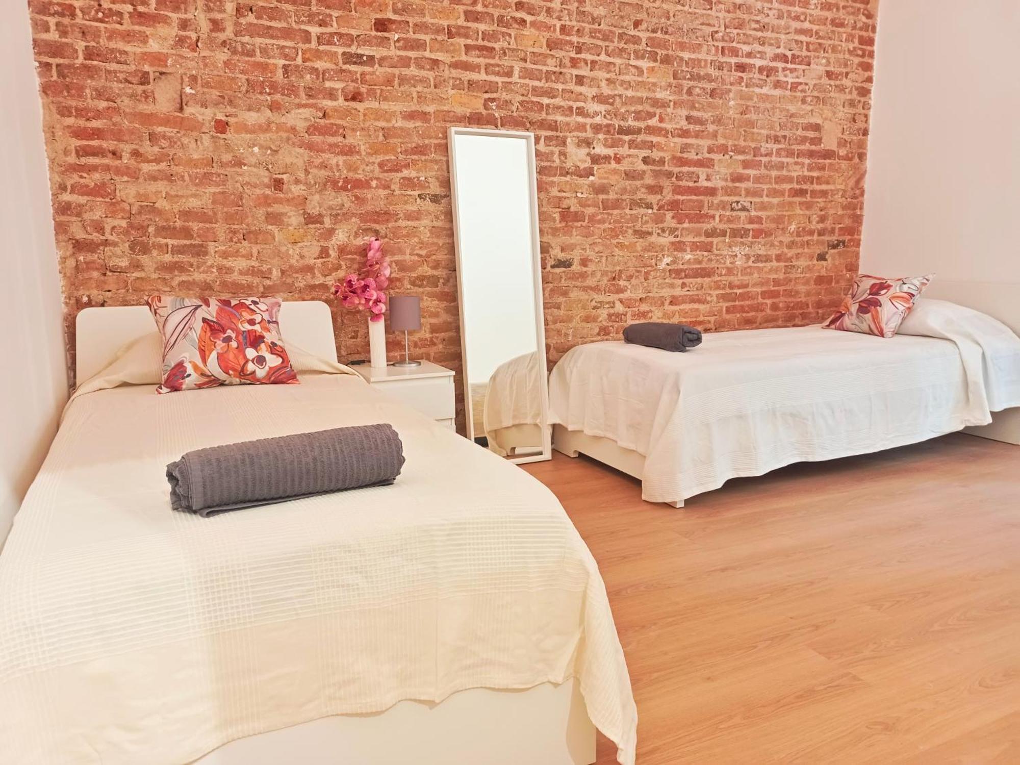 By Universitat Private Hostel